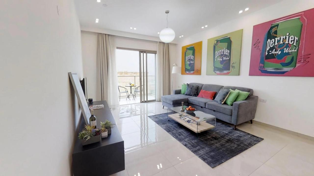 Exclusive Two-Bedroom Apartment With Parking Jerusalem Exterior photo
